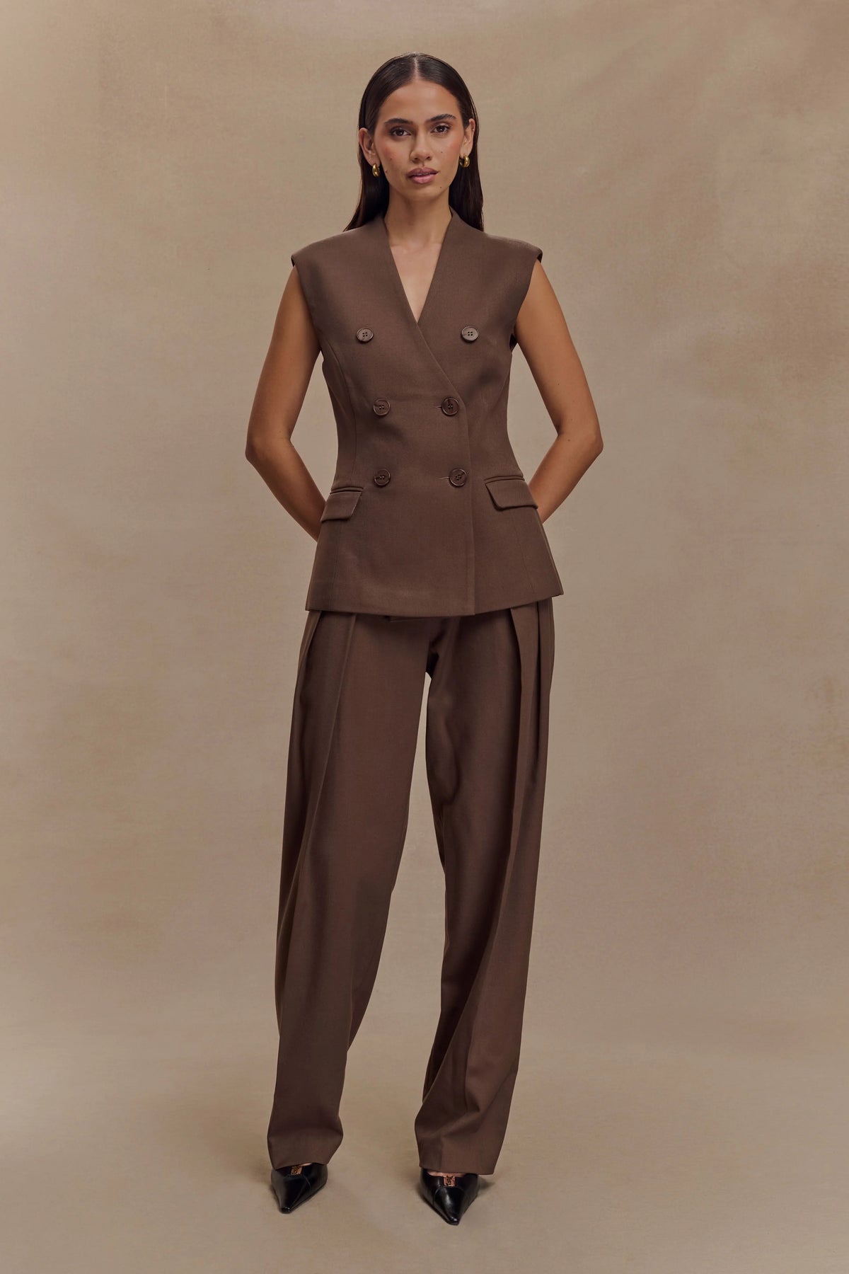 Penelope Suiting Sleeveless Blazer - Chocolate
