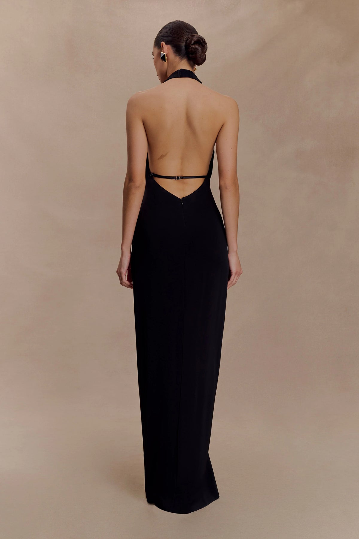 Vivianne Low Neck Maxi Dress - Black