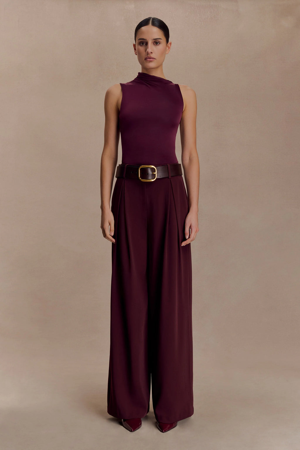 Hadleigh Sleeveless Slinky Top - Burgundy