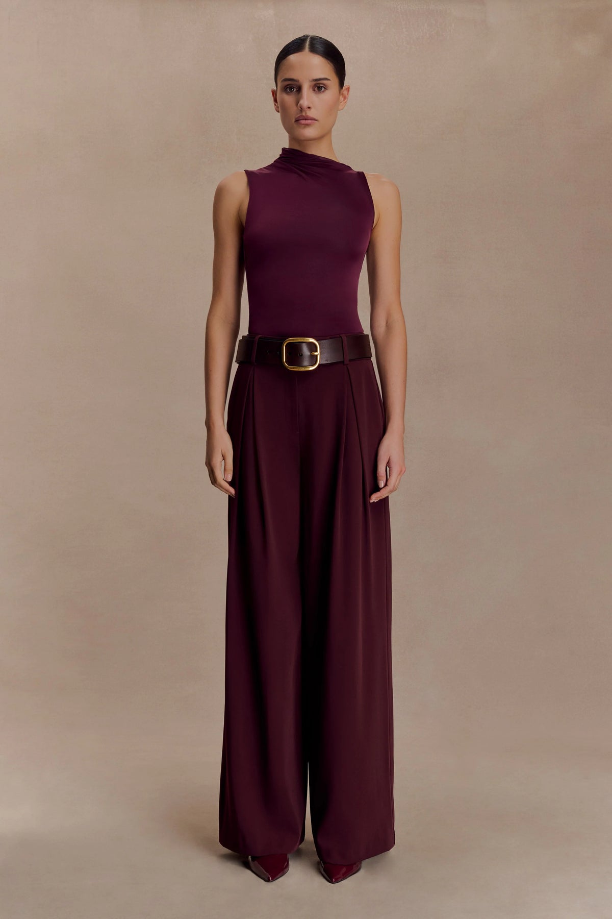 Hadleigh Sleeveless Slinky Top - Burgundy