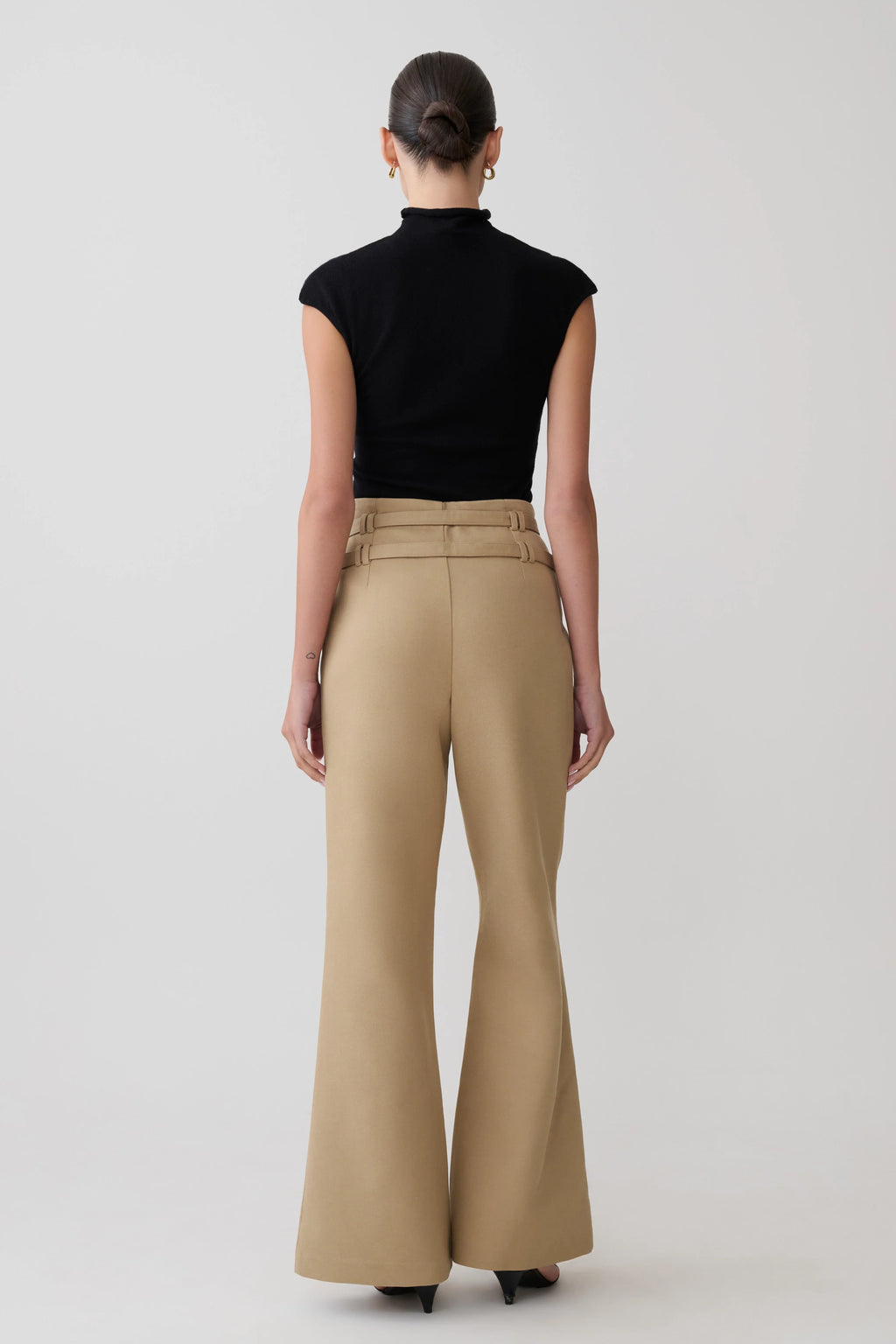 Sonny Short Sleeve Knit Top - Black