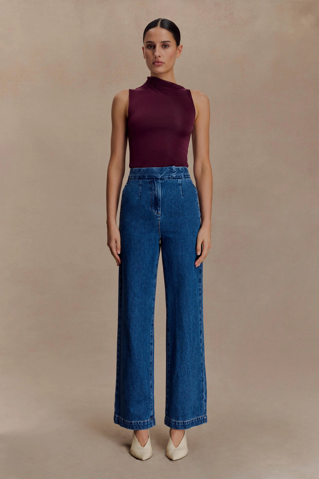 Hadleigh Sleeveless Slinky Top - Burgundy