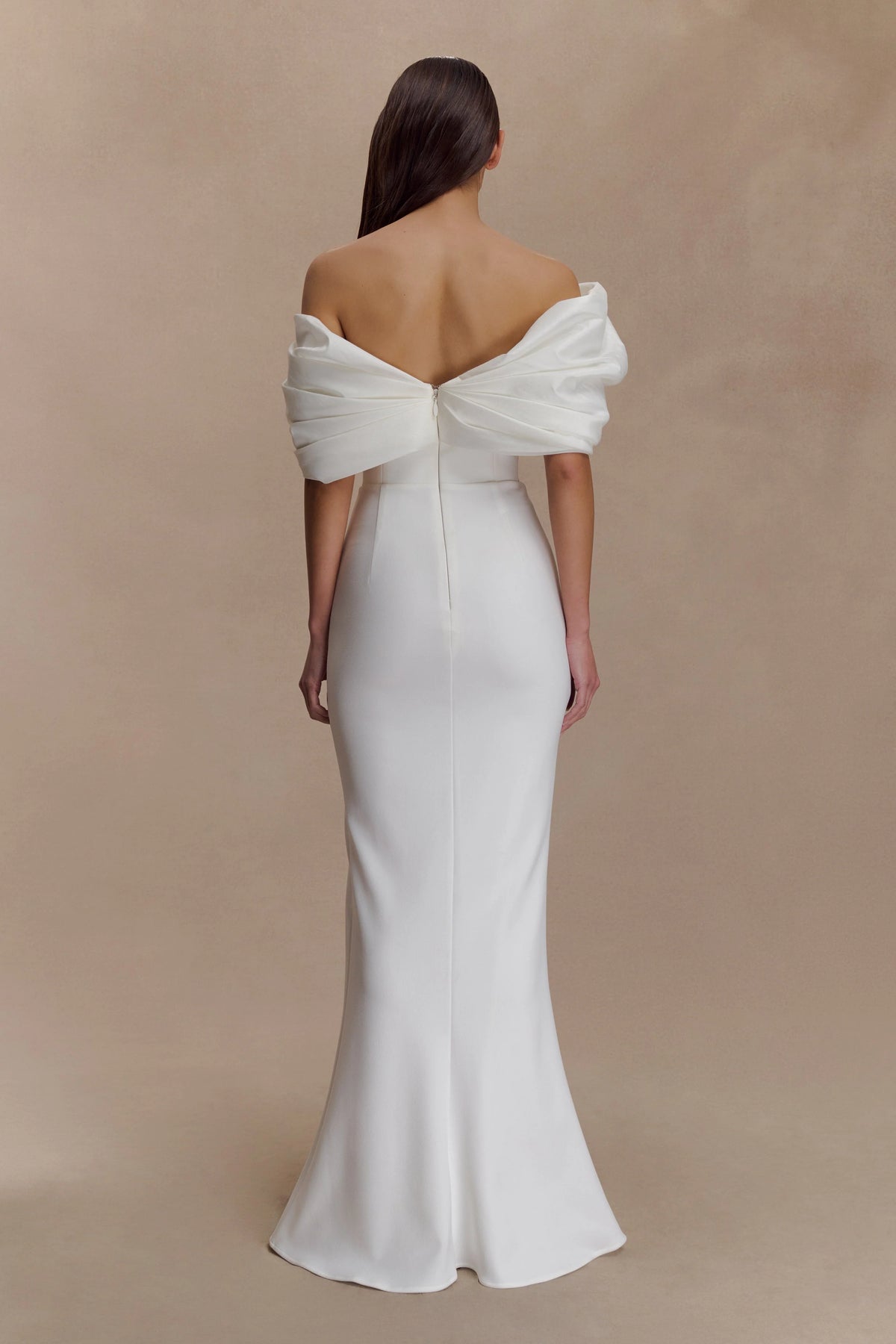 Aphrodite Off Shoulder Crepe Gown - Ivory