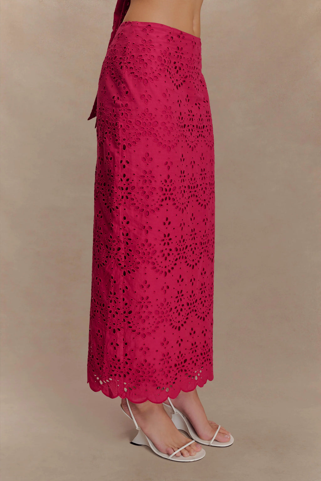 Kensley Broderie Midi Skirt - Dragonfruit