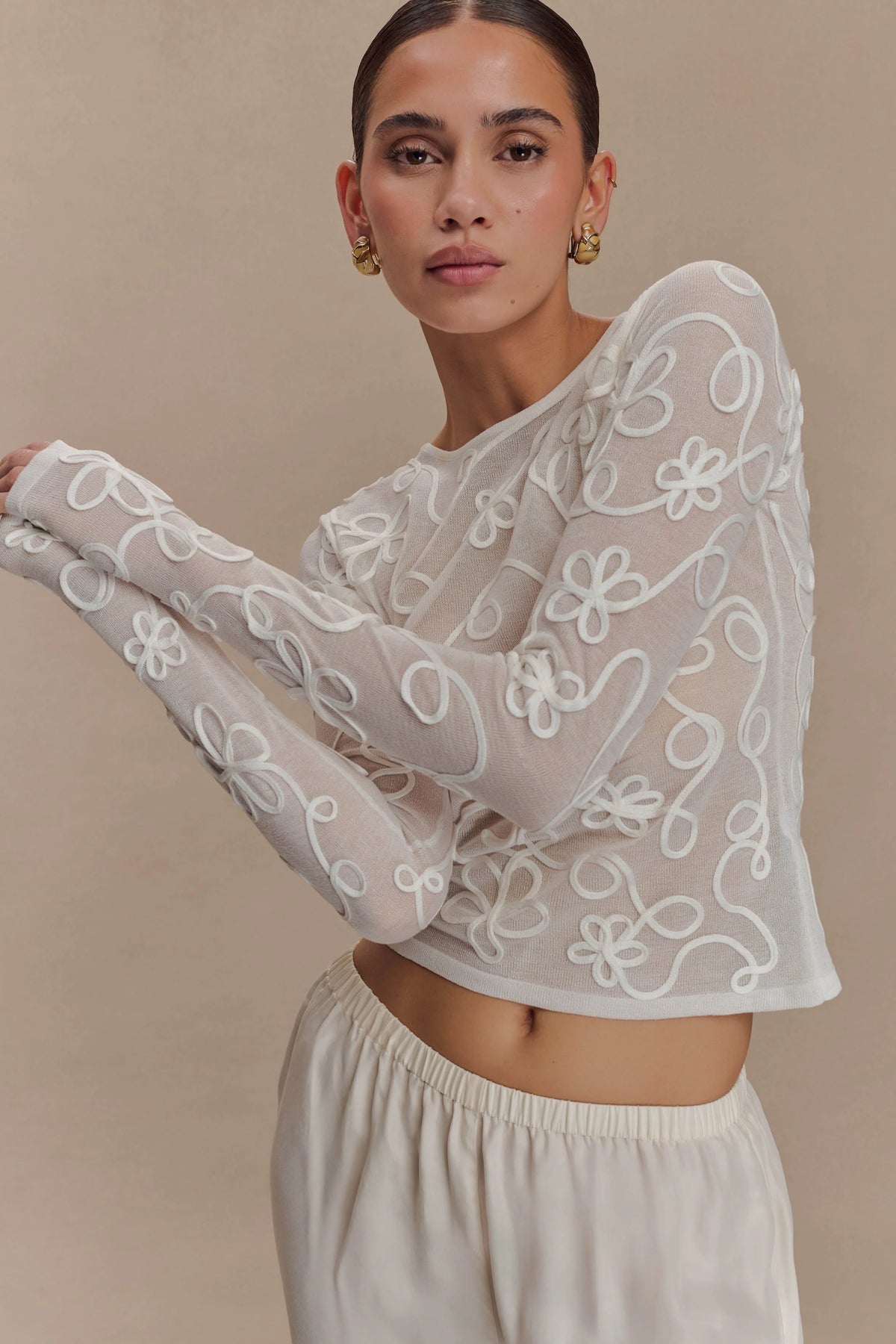 Omari Embroidery Long Sleeve Knit Top - Ivory