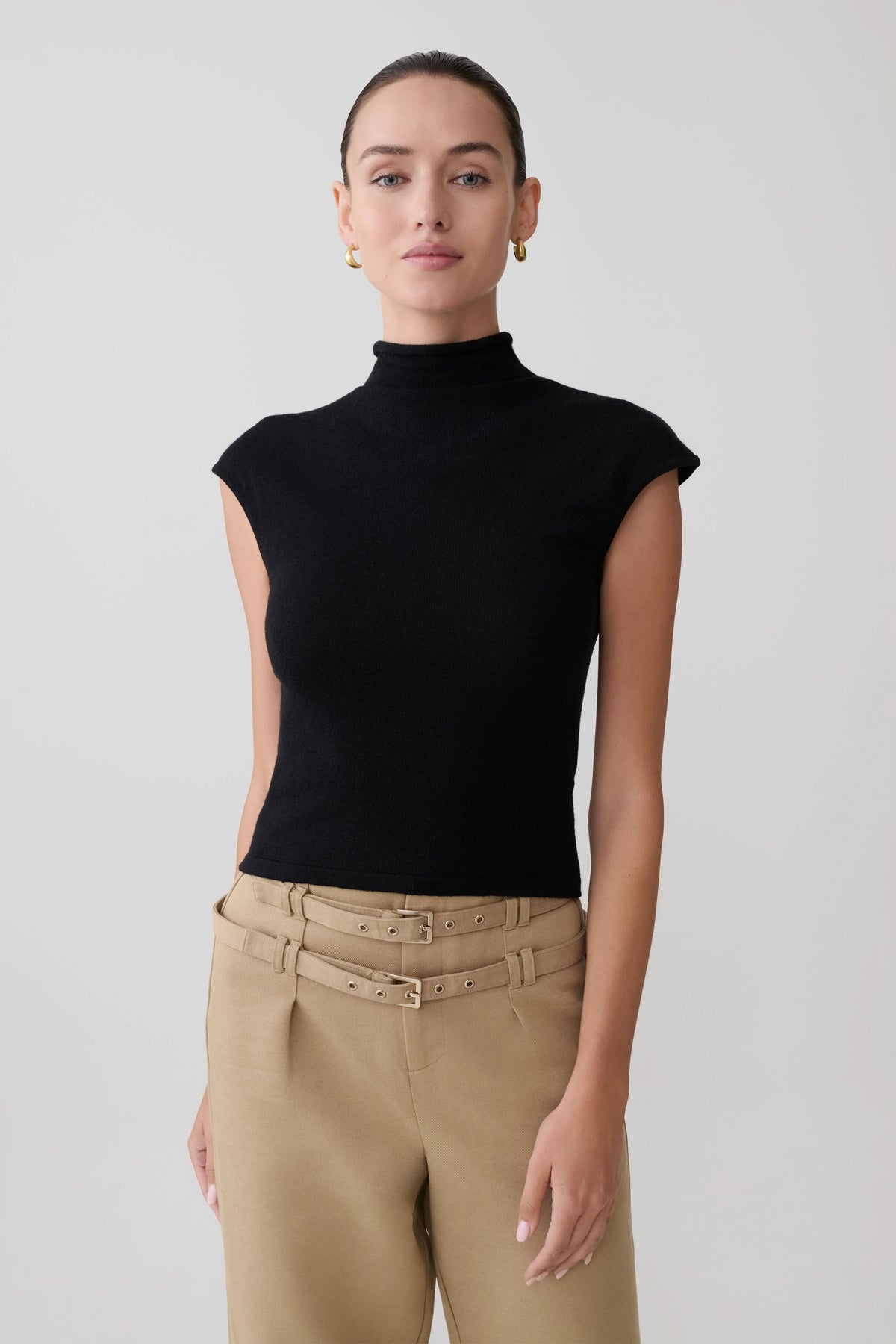 Sonny Short Sleeve Knit Top - Black