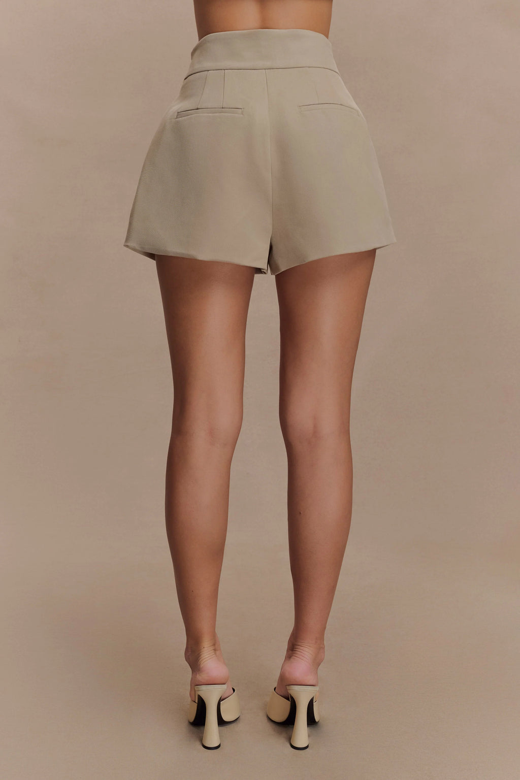 Alden High Waisted Short - Pebble