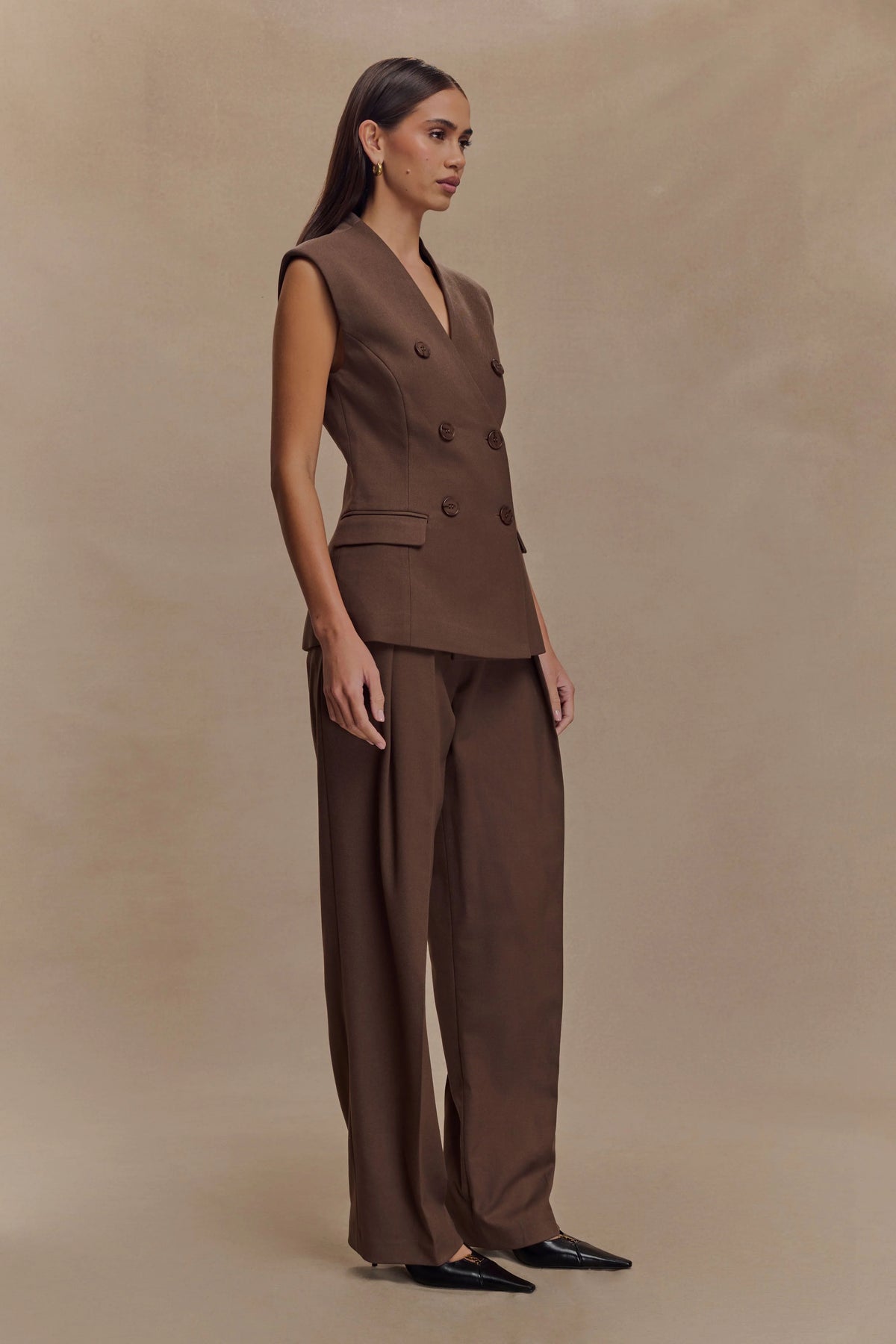 Penelope Suiting Sleeveless Blazer - Chocolate